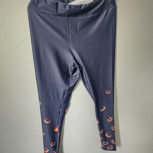 BloomChic Haloween Leggings - Size Large NWT